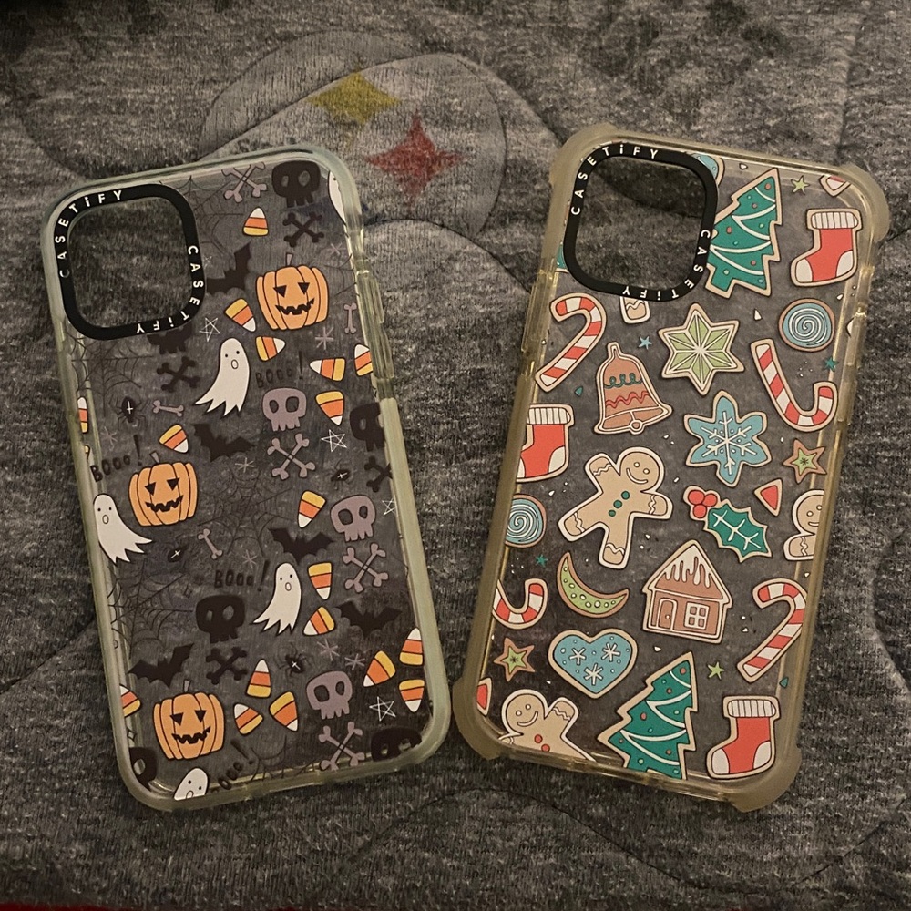 Bundle 2 Casetify Case iPhone 11 Pro Phone Case Halloween & Christmas EUC